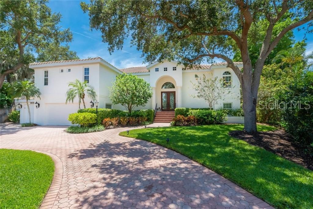 Luxury home for sale in Sarasota, FL